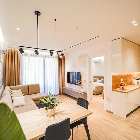 Aria's Apartment *